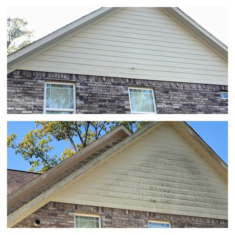 Soft washing services before & after being completed on vinyl siding